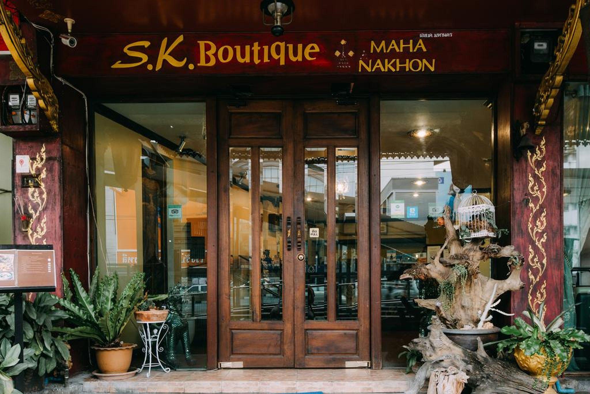 Sk Boutique Mahanakhon Bangkok Exteriör bild